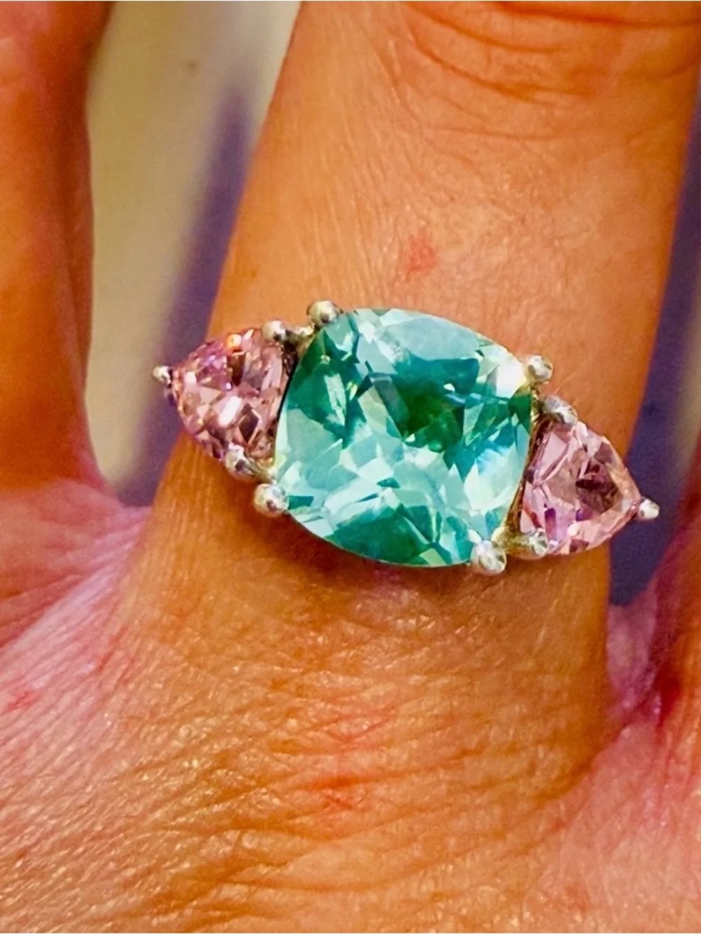 Vintage 80’s Avon Sterling Silver Uranium Green Spinel & Pink CZ Ring Sz8, 3.9g